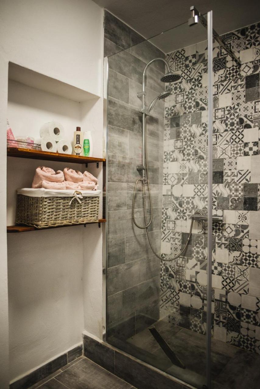 Glam Rose&White Downtown Apartamento Sibiu Exterior foto